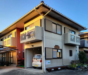 Henro House ichiban monzen dori; beim Tempel 1